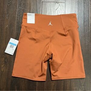 NEW Jordan Dri-Fit Women's Orange Shorts Tight Fit Size M Biking Shorts